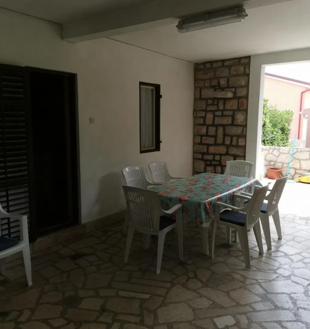 Apartments Ivo Pag Town